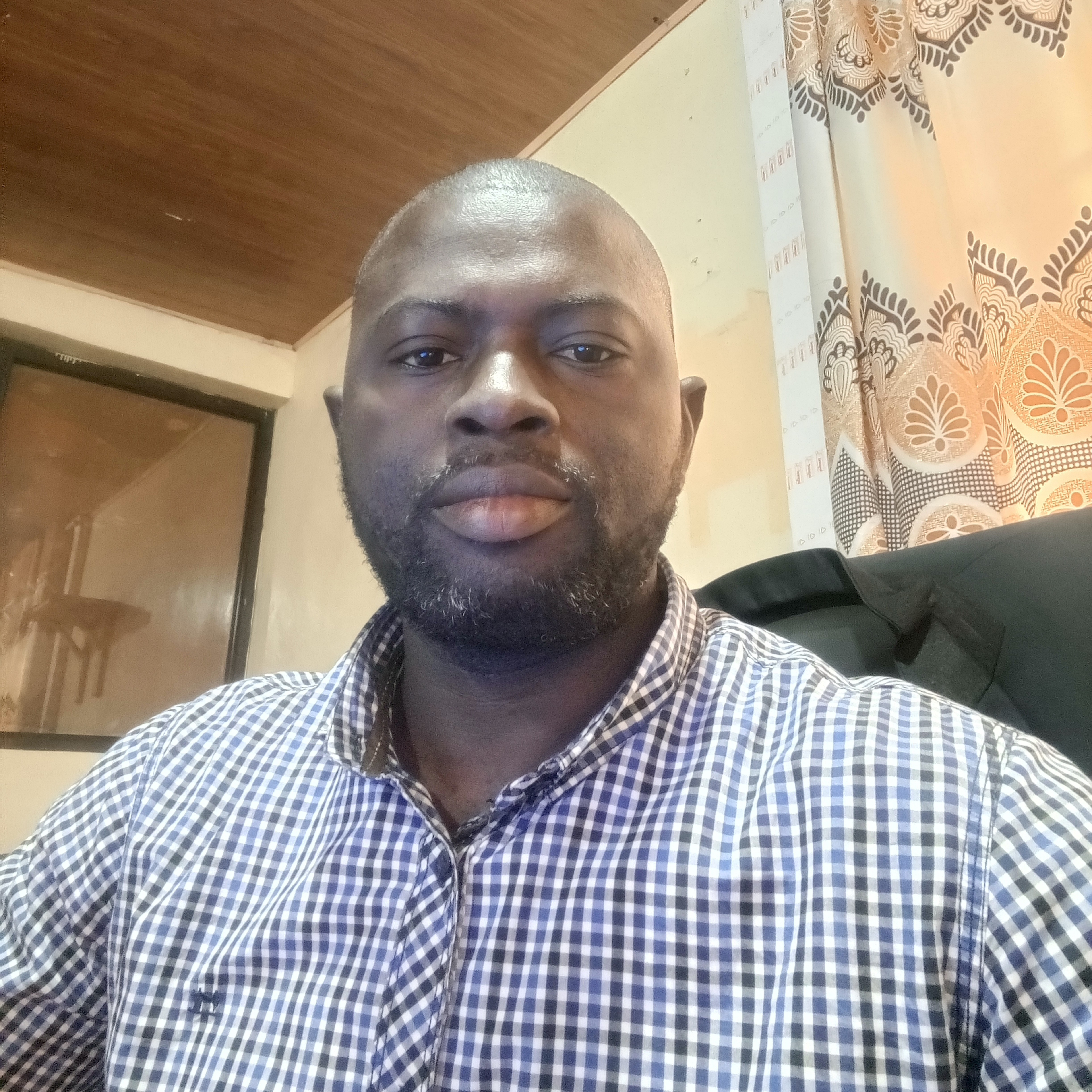 Headshot: Lahai Aruna